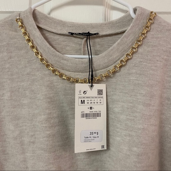 Zara Sweater - Picture 2 of 2